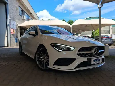Usata Mercedes CLA180 Shooting Brake Premium 136 CV (100 kW) 2020 Pastello  bianco Station wagon