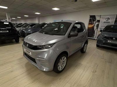 Nuova Aixam City Pack 2025 Grigio Berlina