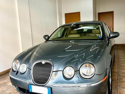 Jaguar S-Type
