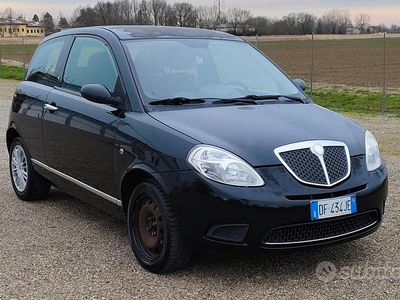 Usata Lancia Ypsilon 60 CV (44 kW) 2006 Other Utilitaria