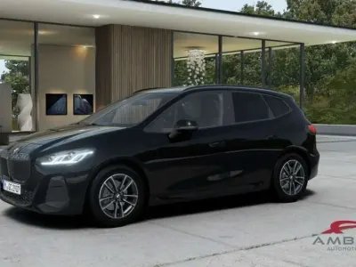 Nuova BMW 218 Active Tourer M Sport 150 CV (110 kW) 2026 Black sapphire metallizzato Monovolume