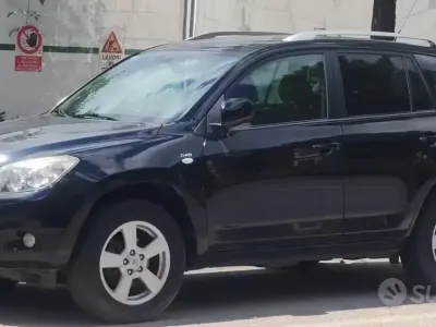 Usata Toyota RAV4 Sol 128 CV (94 kW) 2008 Nero SUV