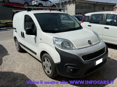 Usata Fiat Fiorino 95 CV (69 kW) 2020 Bianco pastello Monovolume