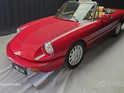 Usata Alfa Romeo Spider 243 CV (178 kW) 1991 Rosso Cabrio