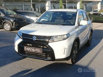 Nuova Suzuki Vitara Cool 110 CV (80 kW) 2025 Bianco artico metallizzato SUV