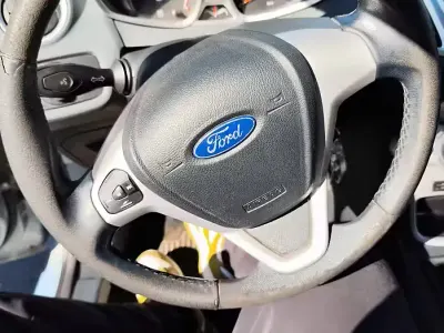 Usata Ford Fiesta Titanium 68 CV (50 kW) 2009 Berlina