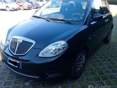 Usata Lancia Ypsilon Platinum 2011 Utilitaria