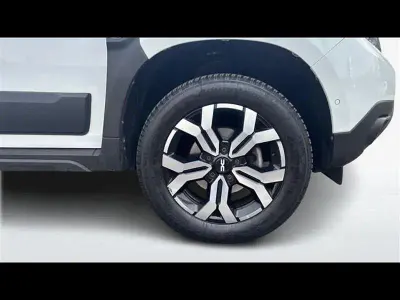 Usata Dacia Duster Journey 116 CV (85 kW) 2022 Bianco SUV