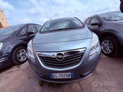 Usata Opel Meriva Cosmo 95 CV (69 kW) 2011 Monovolume
