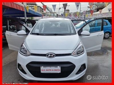 usata Hyundai i10 Benzina 1.0 Neopatentati 68CV.2015