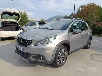 Usata Peugeot 2008 109 CV (80 kW) 2017 SUV