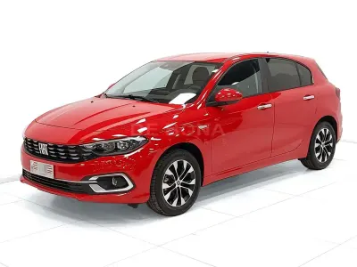 Usata Fiat Tipo 101 CV (74 kW) 2023 Rosso Berlina