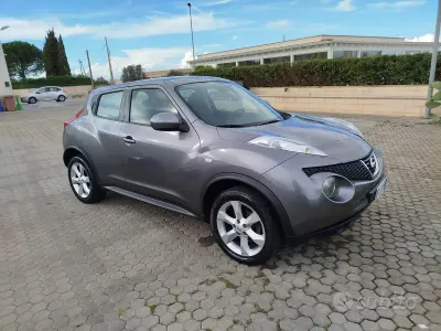 Usata Nissan Juke Acenta 110 CV (80 kW) 2012 Grigio SUV