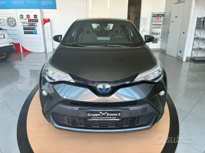 Usata Toyota C-HR Active 122 CV (89 kW) 2023 Antracite SUV