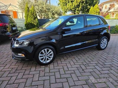 Usata VW Polo Comfortline 75 CV (55 kW) 2015 Nero Berlina