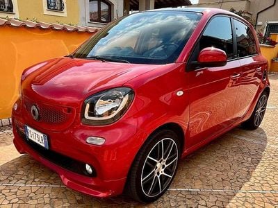 Rosso Usata 2017 Smart ForFour Brabus Xclusive Utilitaria | 17.000 € (Cara)