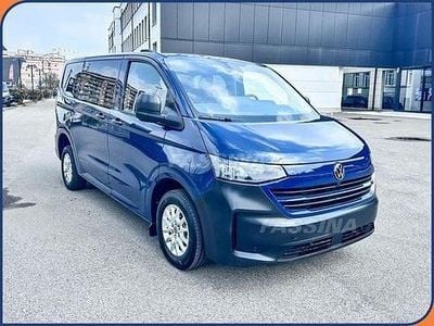 Nouvelle VW Caravelle 110 ch (80 kW) 2025 Bleue Van
