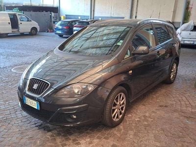 Usata Seat Altea XL 125 CV (91 kW) 2010 Grigio Monovolume
