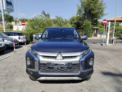Usata Mitsubishi L200 Intense 150 CV (110 kW) 2020 Grigio Pick-up