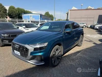 Usata Audi Q8 Sport 286 CV (210 kW) 2020 Blu SUV