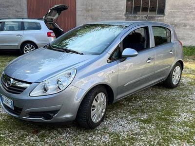 Usata Opel Corsa 2008 Grigio Berlina