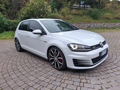 Usata VW Golf Sportsvan GTD 184 CV (135 kW) 2017 Bianco Monovolume