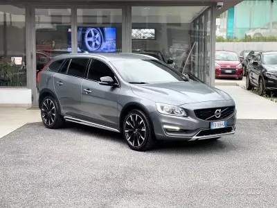 Usata Volvo V60 CC