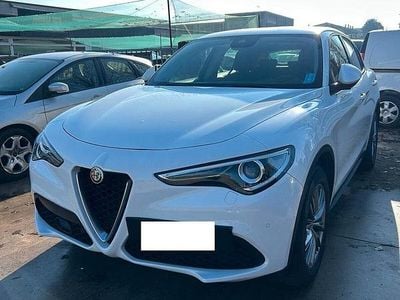 Usata Alfa Romeo Stelvio Sprint 201 CV (147 kW) 2022 Bianco SUV