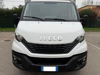 Usata Iveco Daily 136 CV (100 kW) 2020