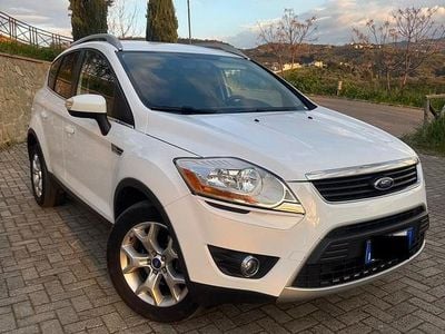 Usata Ford Kuga 140 CV (102 kW) 2011 Bianco SUV