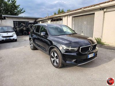 Nero Usata 2019 Volvo XC40 Momentum SUV | 20.500 € (Buon prezzo)