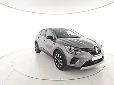 Käytetty Renault Captur Evolution 101 HP (74 kW) 2024 Sininen Katumaasturi