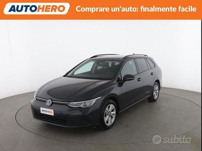 Usata VW Golf VIII Life 115 CV (84 kW) 2022 Grigio Station wagon