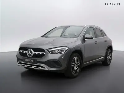 Usata Mercedes GLA200 150 CV (110 kW) 2020 Grigio SUV