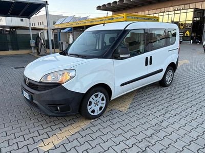 Usata Fiat Doblò 95 CV (69 kW) 2016 Bianco Monovolume