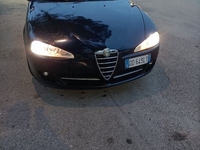 usata Alfa Romeo 147 1.6 benzina/GPL