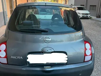 Usata Nissan Micra 80 CV (58 kW) 2004 Grigio Utilitaria