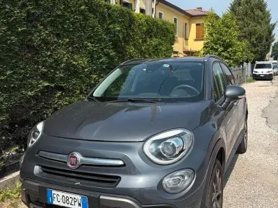 Usata Fiat 500X 140 CV (102 kW) 2016 Grigio SUV