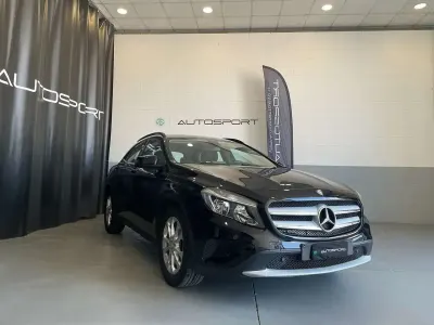 Usata Mercedes GLA220 Executive 177 CV (130 kW) 2016 Nero SUV