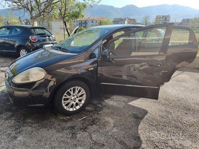 Usata Fiat Punto Evo Dynamic 75 CV (55 kW) 2010 Nero Utilitaria