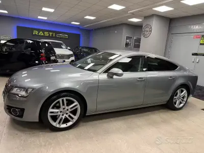 Käytetty Audi A7 Business 204 HP (150 kW) 2011 Harmaa Viistoperä