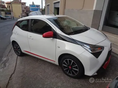 Brugt Toyota Aygo Connect Style 72 HK (52 kW) 2020 Hvid Hatchback