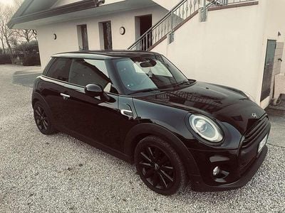 Usata Mini ONE 102 CV (75 kW) 2017 Utilitaria