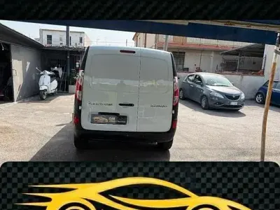Usata Renault Kangoo 90 CV (66 kW) 2016 Bianco Monovolume