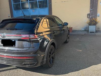 Usata VW Taigo R-line 110 CV (80 kW) 2023 Nero SUV
