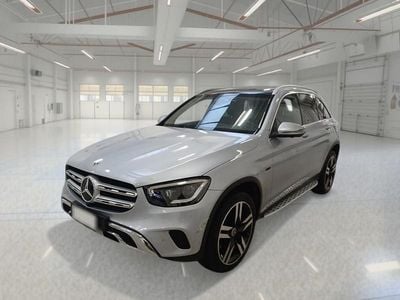 Usata Mercedes GLC300e 194 CV (142 kW) 2021 Grigio SUV