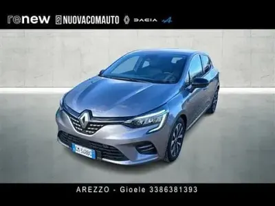 Usata Renault Clio V Intens 100 CV (73 kW) 2023 Utilitaria