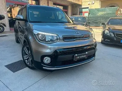 Usata Kia Soul 136 CV (100 kW) 2017 Marrone SUV