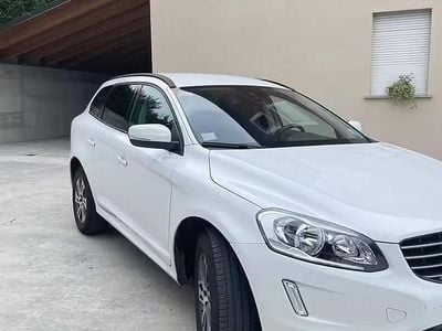 Usata Volvo XC60 136 CV (100 kW) 2014 Bianco SUV