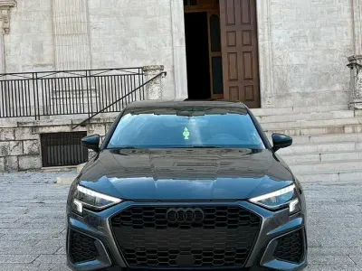 Usata Audi A3 S-Line 116 CV (85 kW) 2023 Grigio Berlina